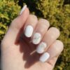 Nail Art Minimalis